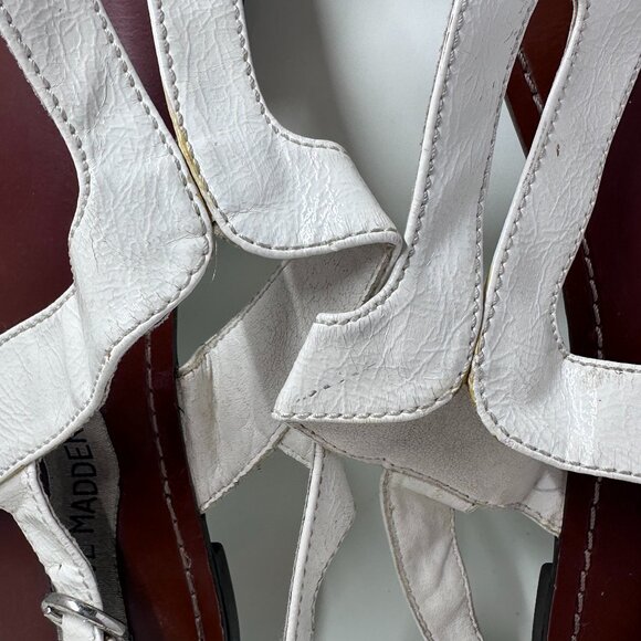 Steve Madden Sanfrann White Patent Leather Slingback Sandals - Size 8 - Picture 3 of 5
